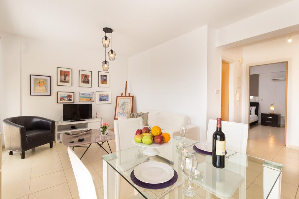 Elena Court Apt 401 Daire Larnaca Dış mekan fotoğraf
