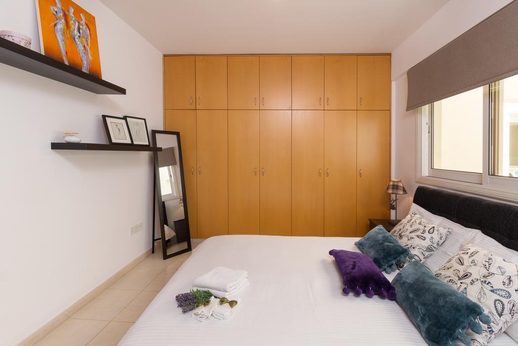 Elena Court Apt 401 Daire Larnaca Dış mekan fotoğraf